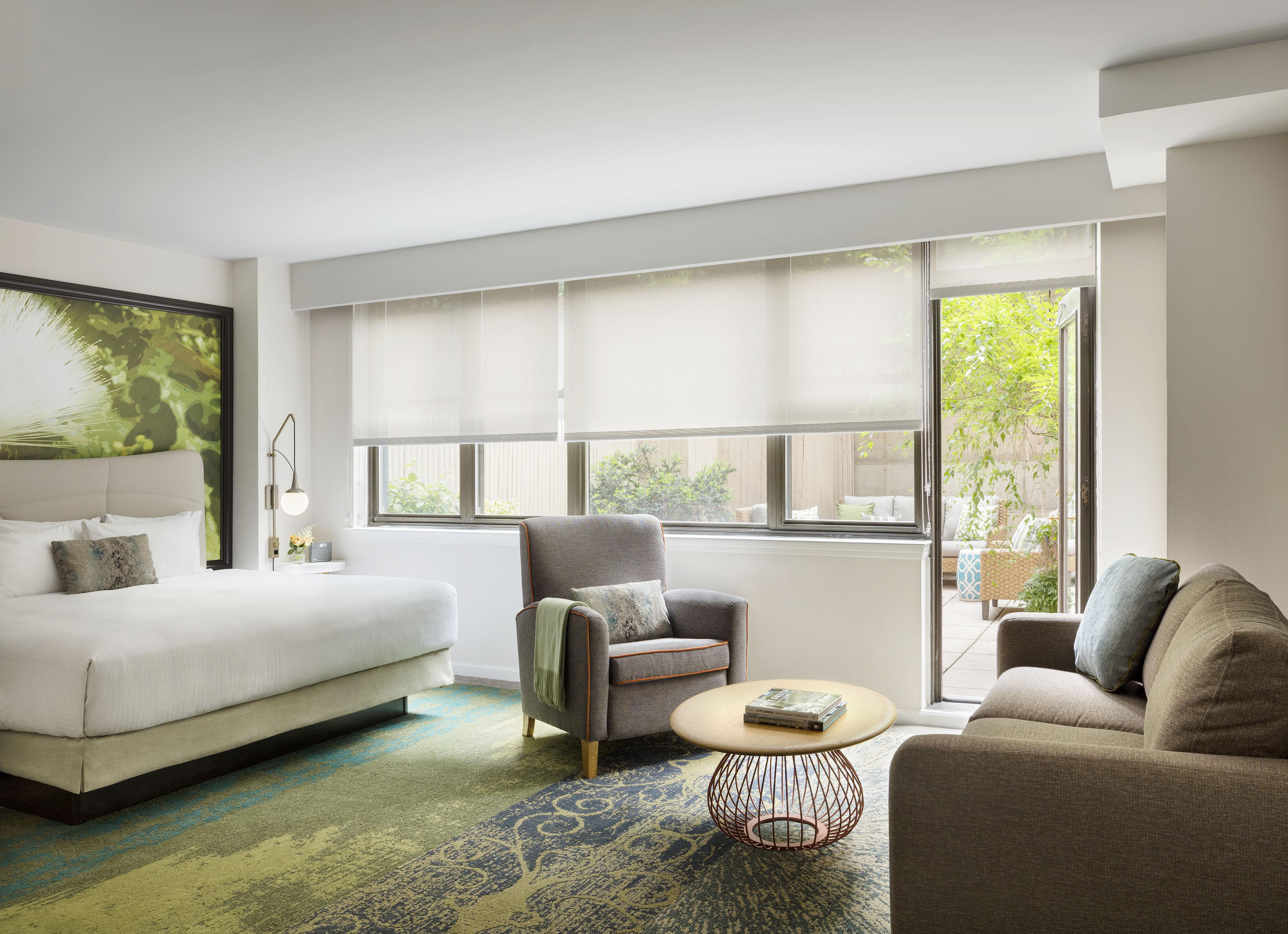 The Gardens Sonesta Es Suites New York Exterior photo