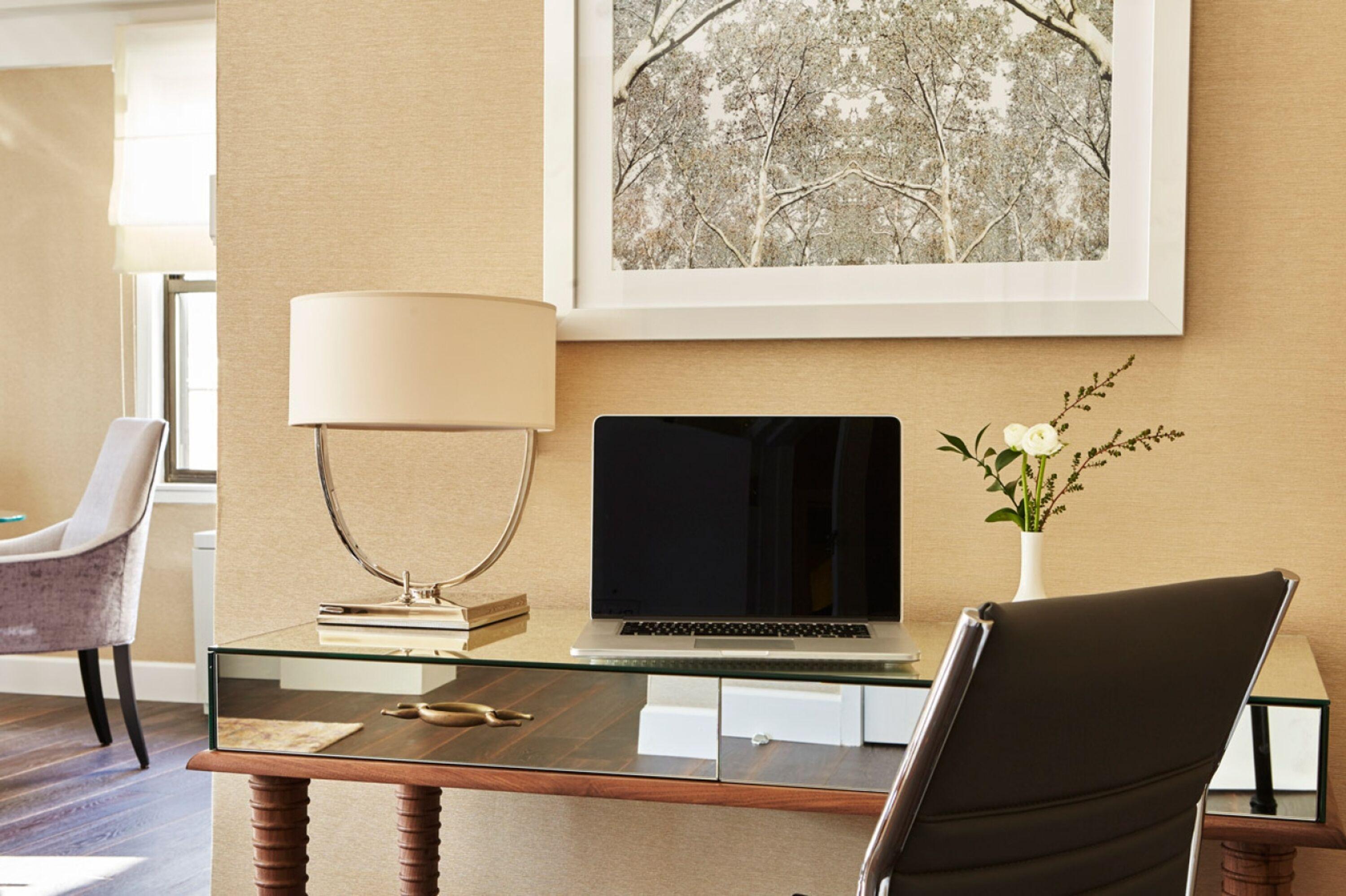The Gardens Sonesta Es Suites New York Exterior photo